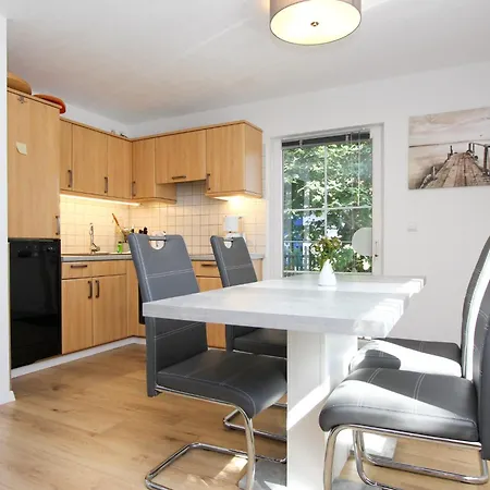 Holiday home Madleen Wieck