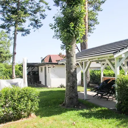 Holiday home Madleen Wieck